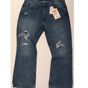 ✨NWT✨ LEVI’S 517 DISTRESSED DENIM JEANS SZ 32